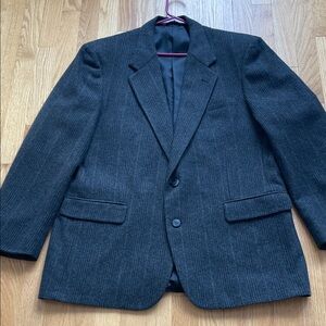 Downing Street Collection wool sports coat. 44 L